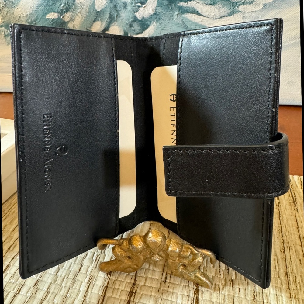 Vintage Etienne Aigner black leather photo book/Wallet - Picture 7 of 9